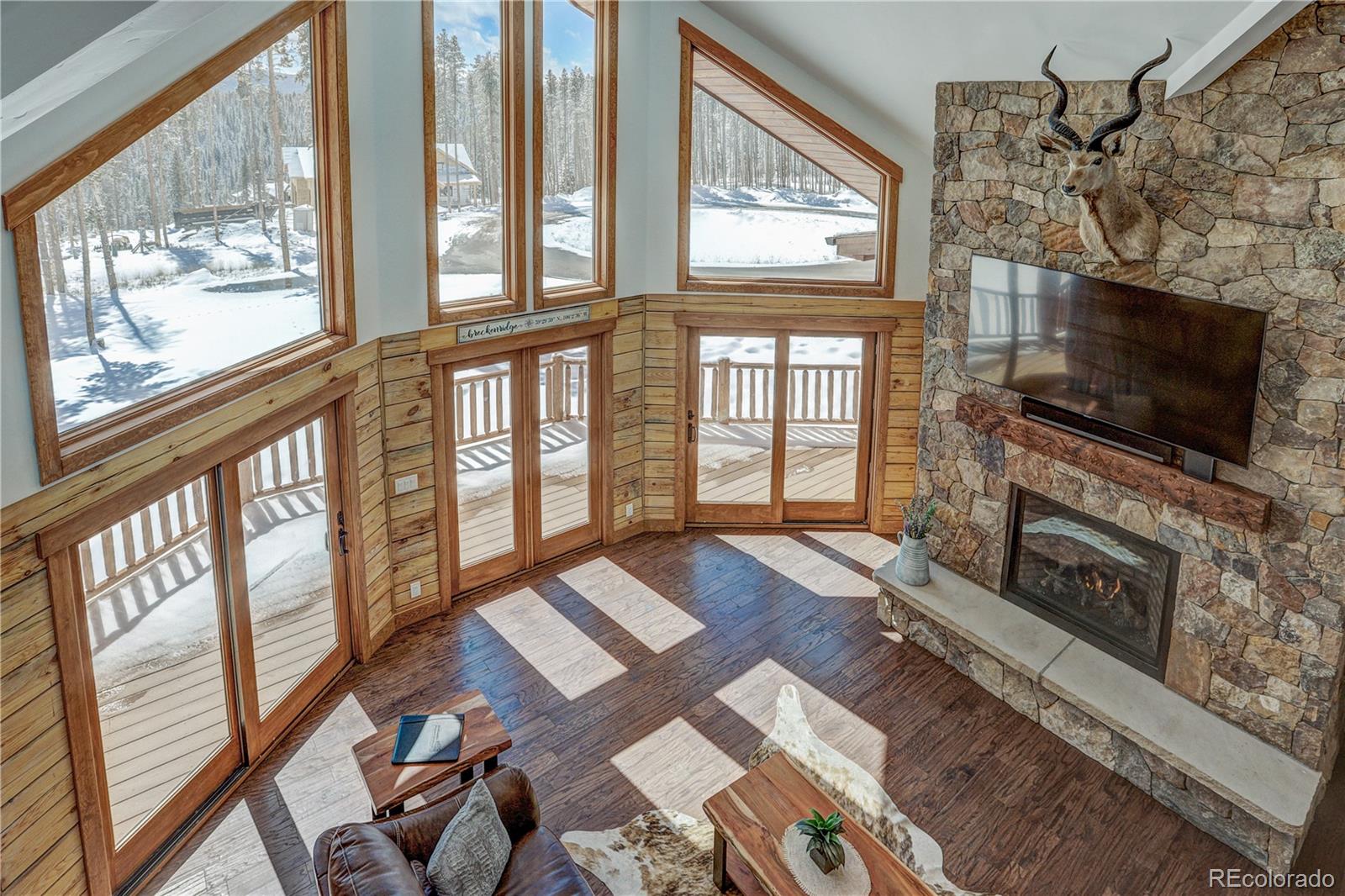 157 Barton Way