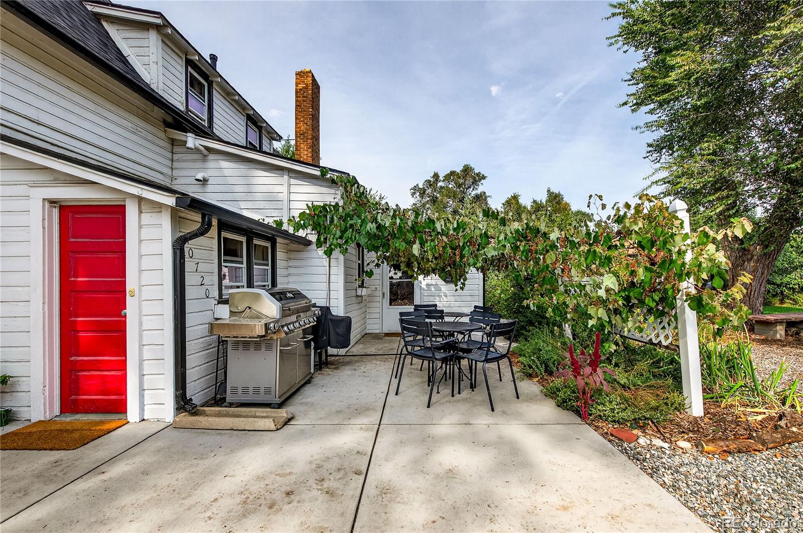 10720 W 38th Place