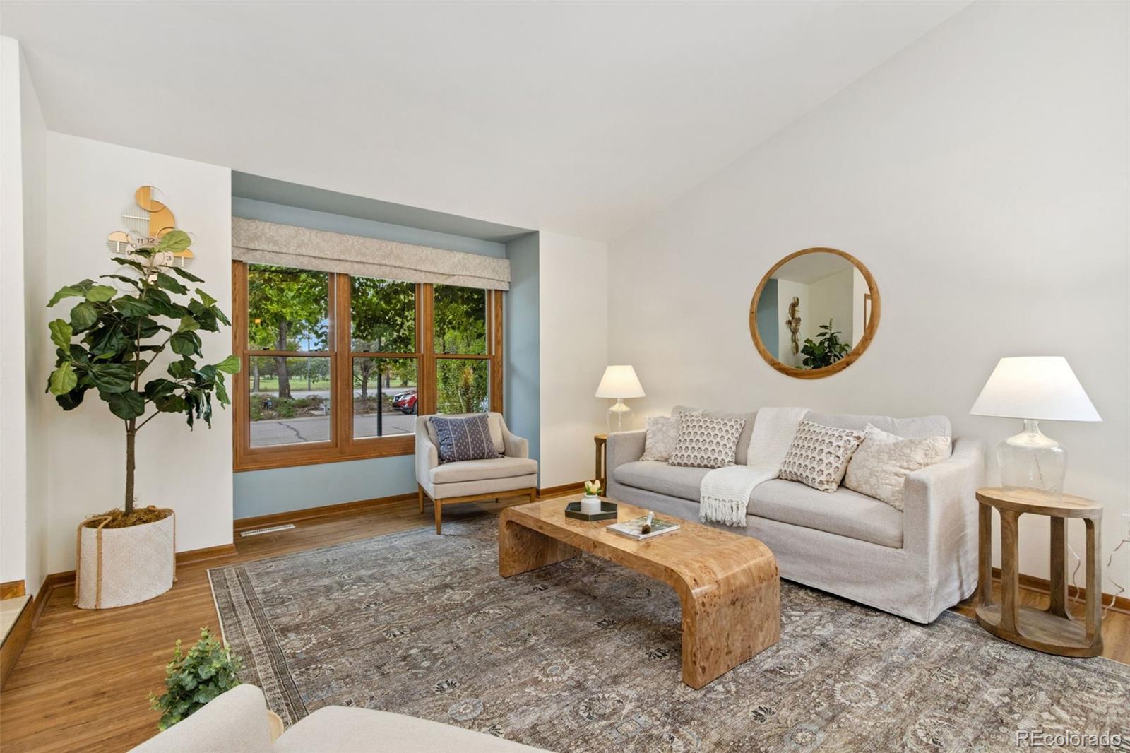 1562 Faraday Circle