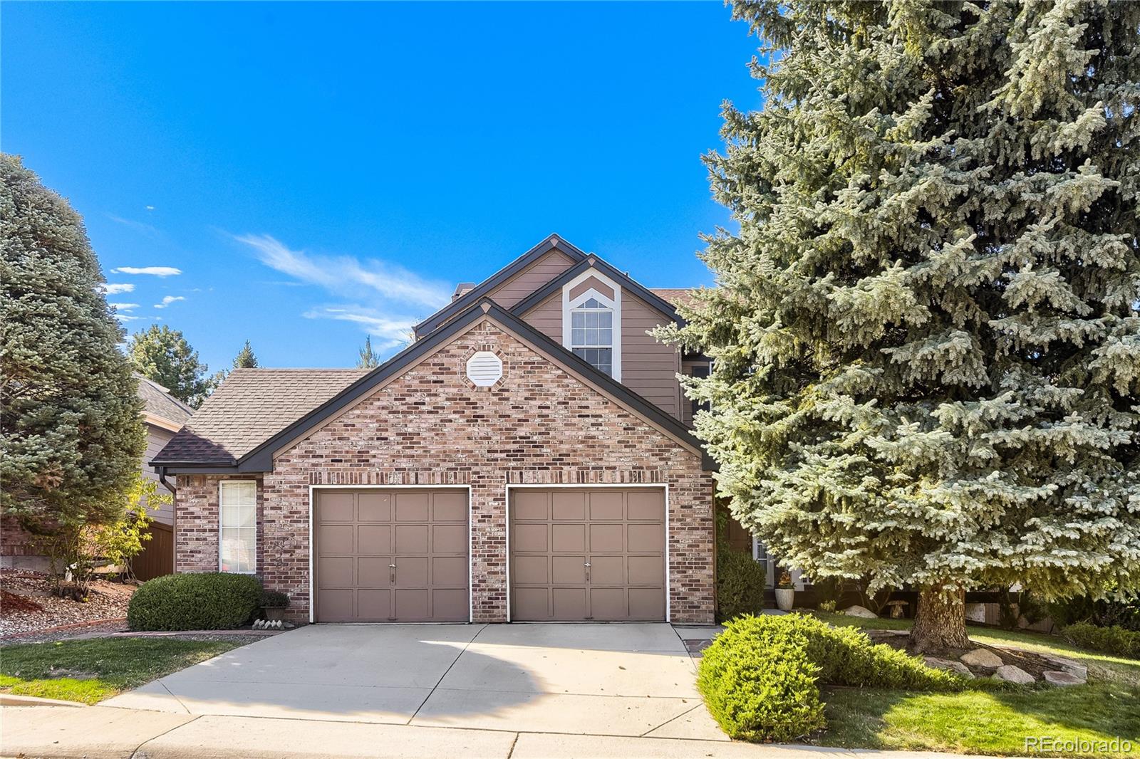 2352 Weatherstone Circle in Highlands Ranch, Highlands Ranch CO