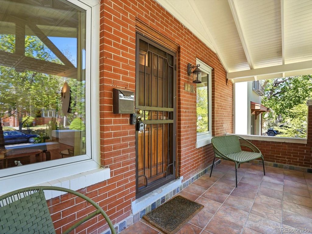 Photo of 1007 S Vine Street, Denver, CO 80209 (MLS # 6401718)