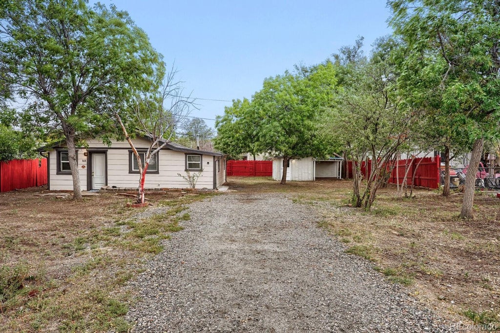 Photo of 808 S Jay Court, Denver, CO 80219 (MLS # 1596501)