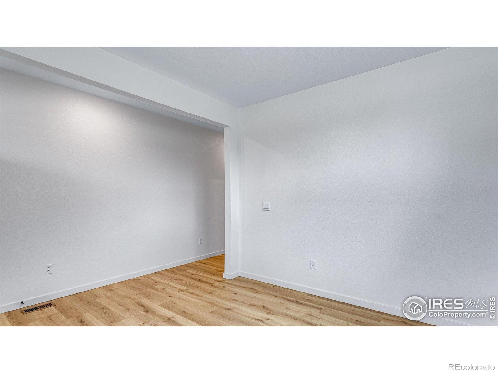 1621 Knobby Pine Drive