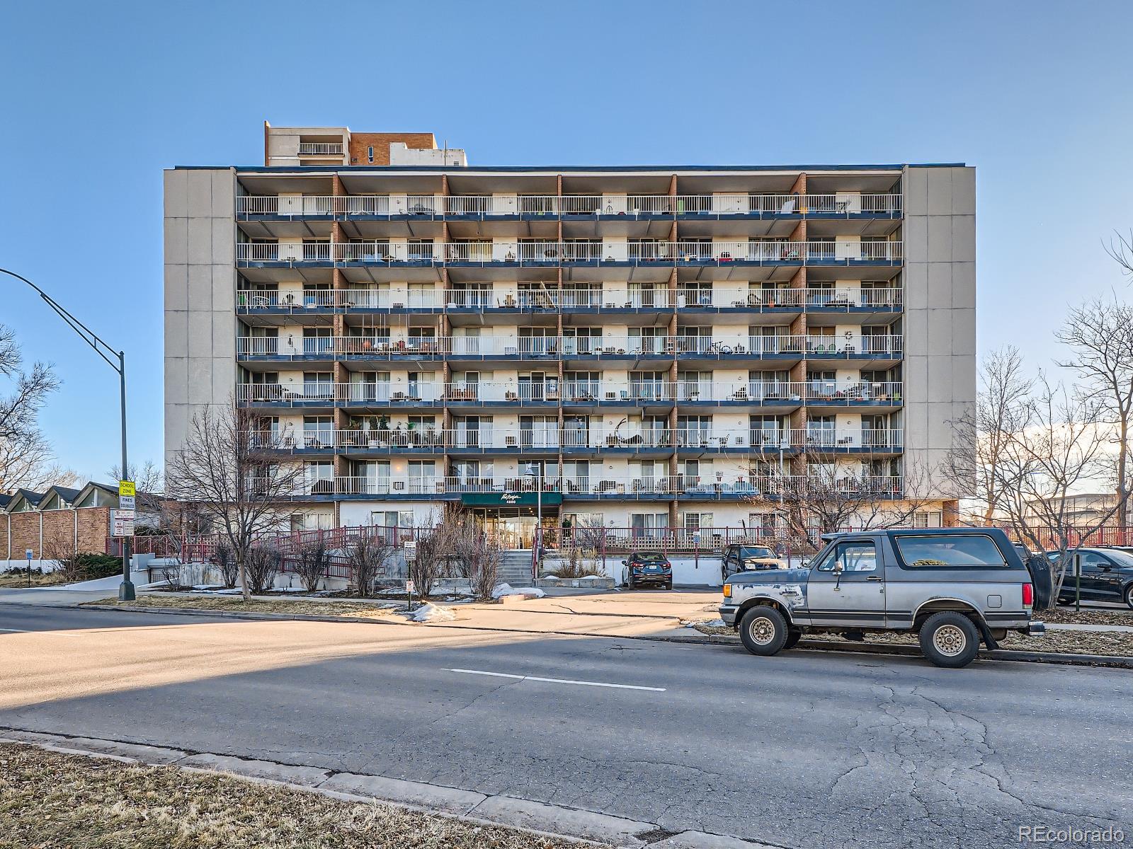 4800 Hale Parkway 206N