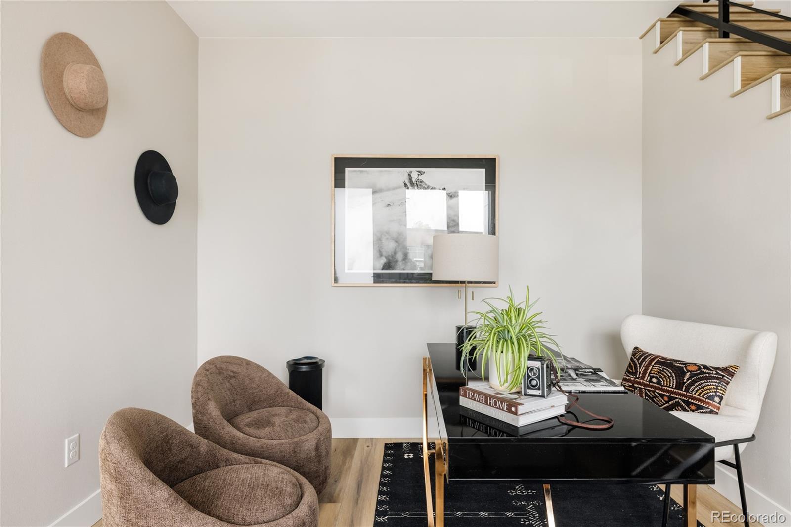 8280 E 36th Avenue 26