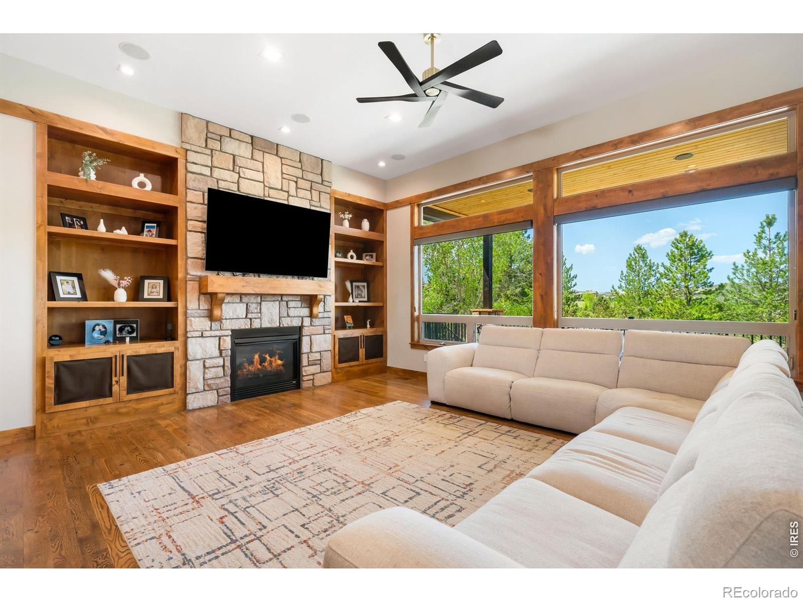 5415 Moonlight Way