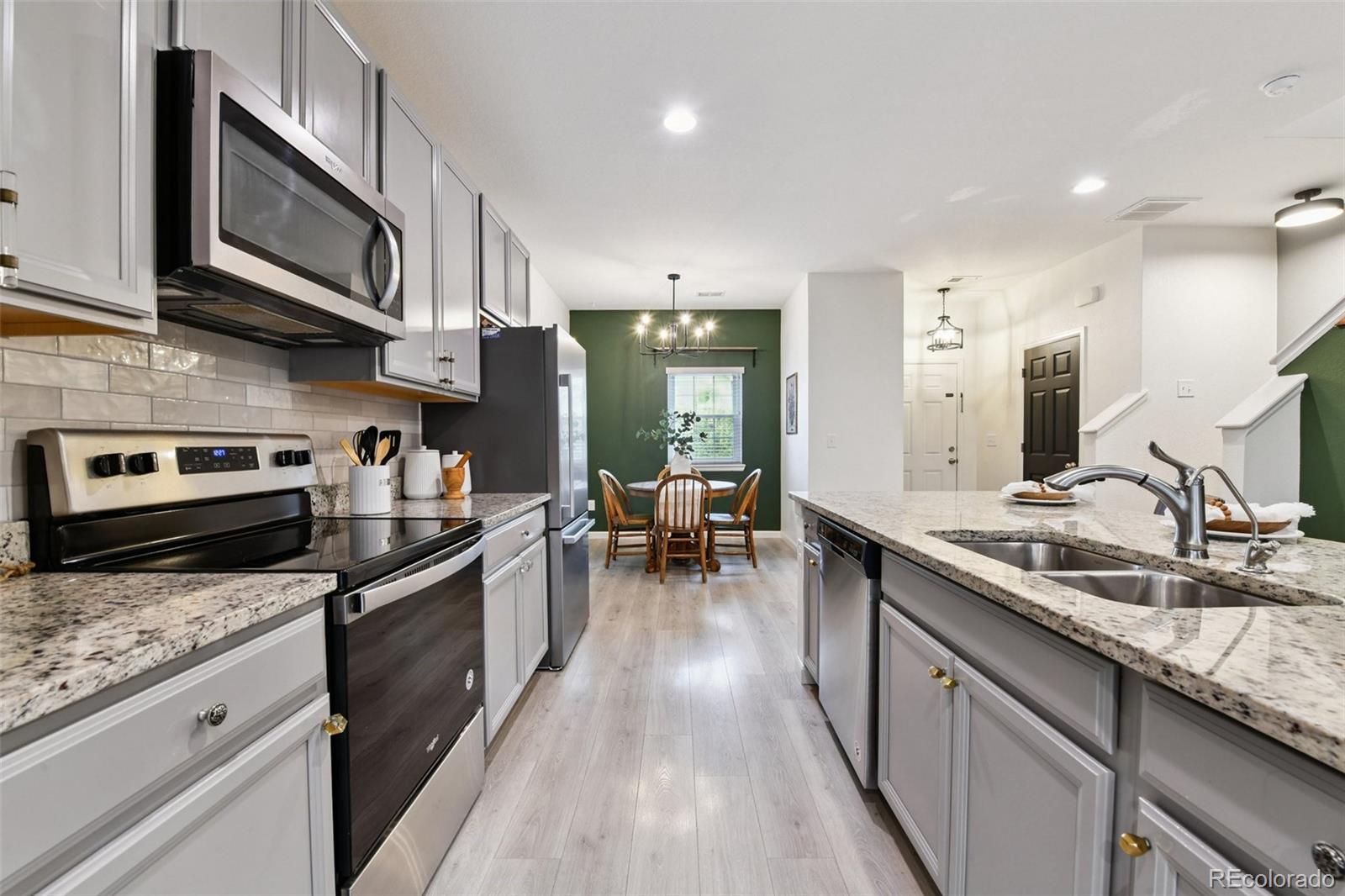 14700 E 104th Avenue 1302