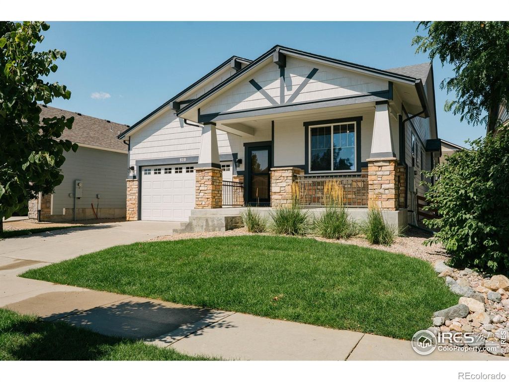 Photo of 810 Crooked Creek Way, Fort Collins, CO 80525 (MLS # IR1044596)