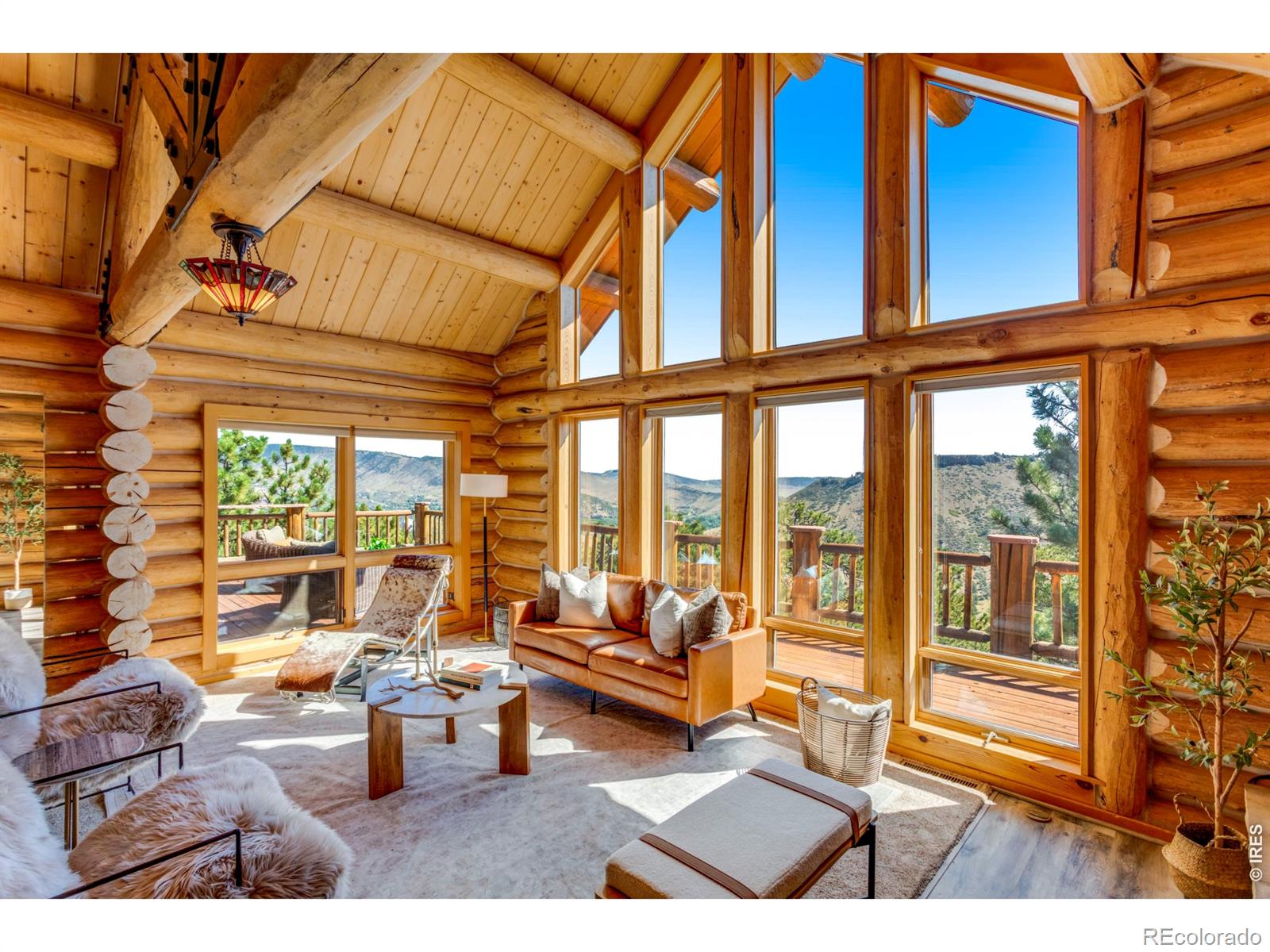 279 Quartz Way