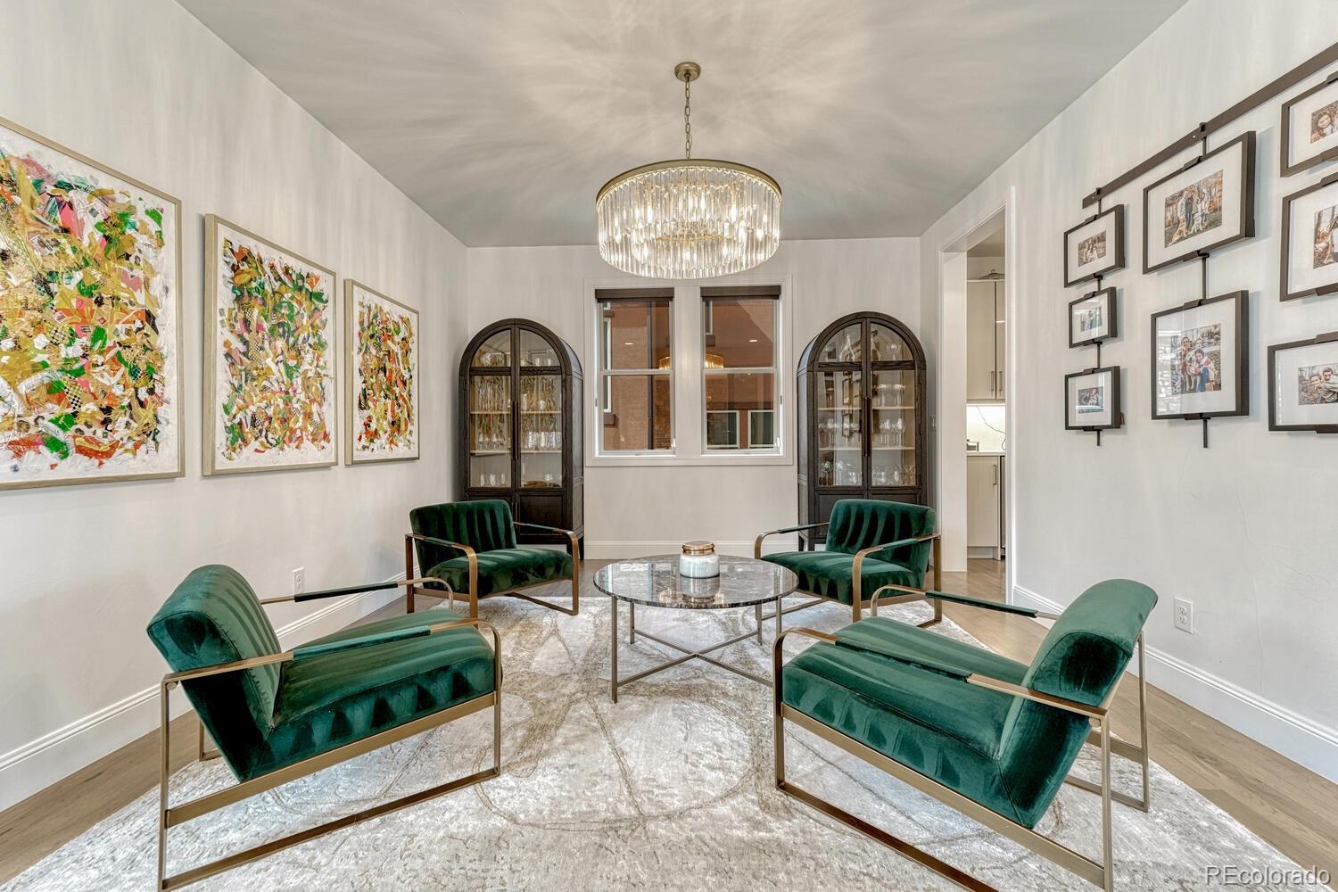 9486 E Winding Hill Avenue