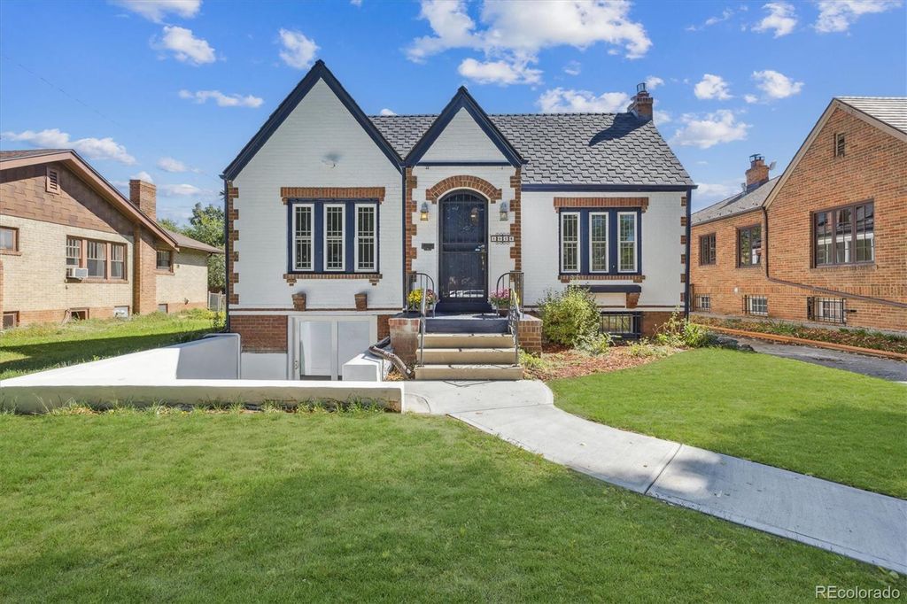 Photo of 1936 Ivanhoe Street, Denver, CO 80220 (MLS # 5744396)