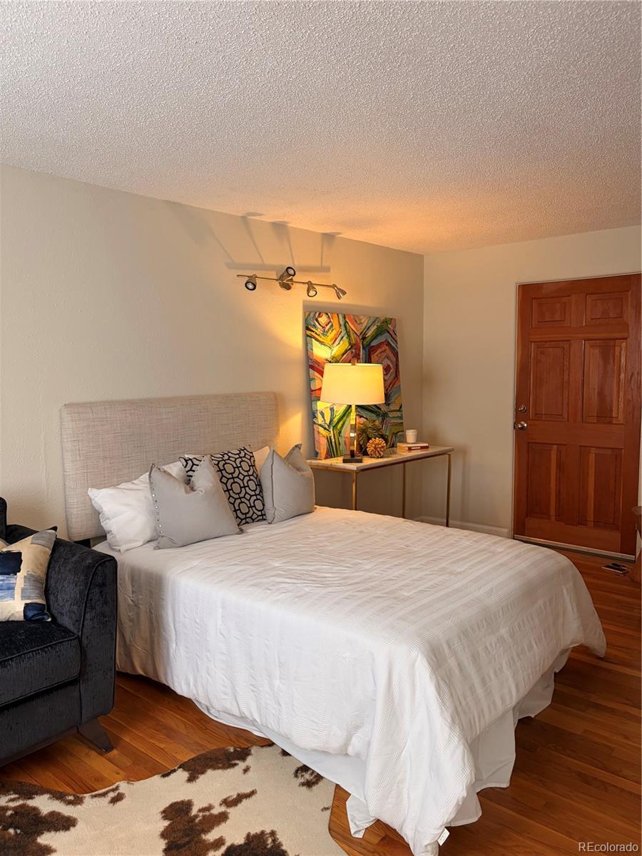 2480 W Caithness Place 8
