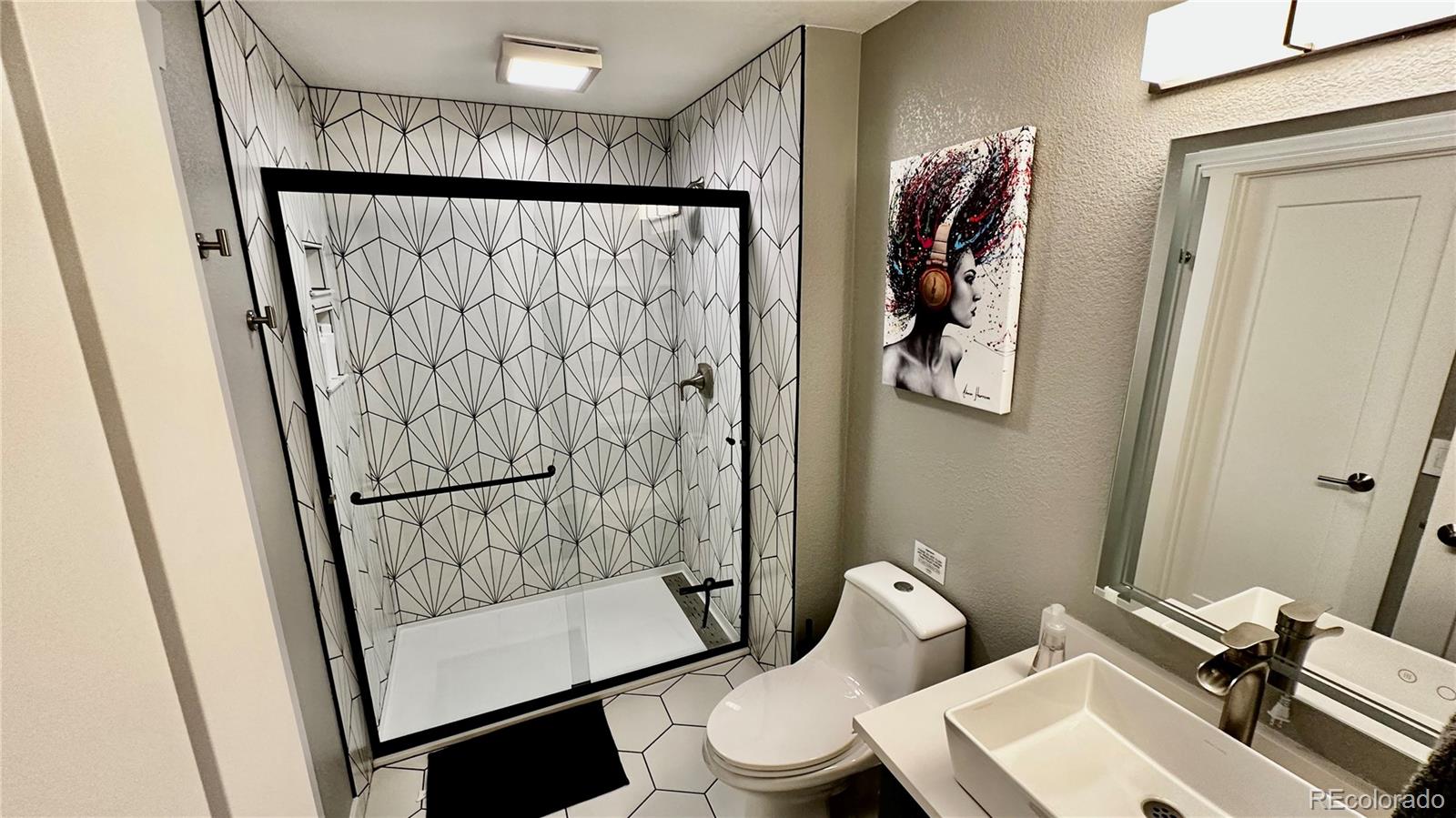 5922 Gunbarrel F