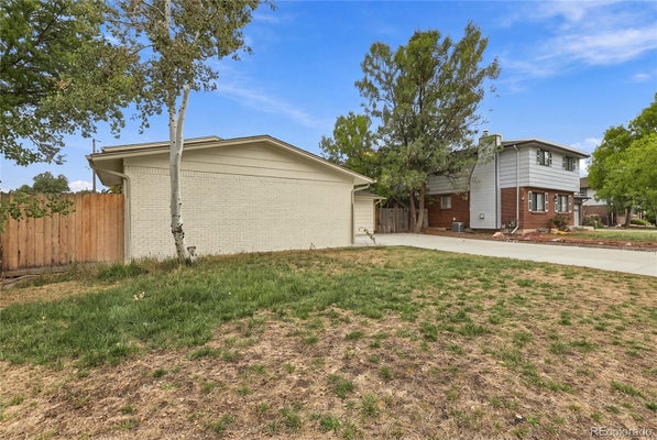 966 E 8TH AVE, BROOMFIELD, CO 80020 - Image 4be6ff1805683f7ca49ea25e69c27d5a/4085058957
