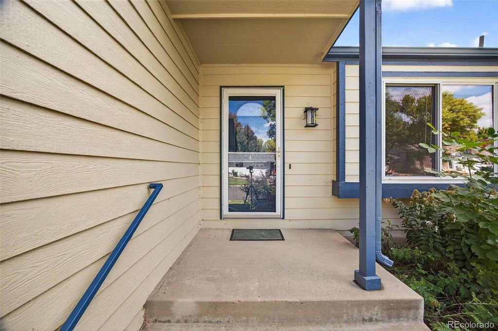 Photo of 250 Cypress Lane, Broomfield, CO 80020 (MLS # 9720331)