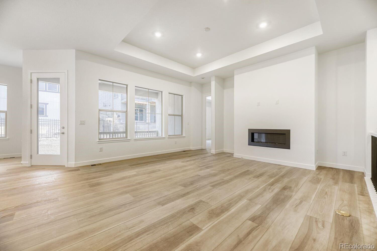 15443 W Dequesne Avenue