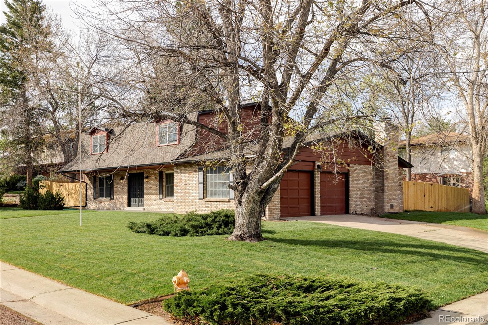 6211 W Fremont Place