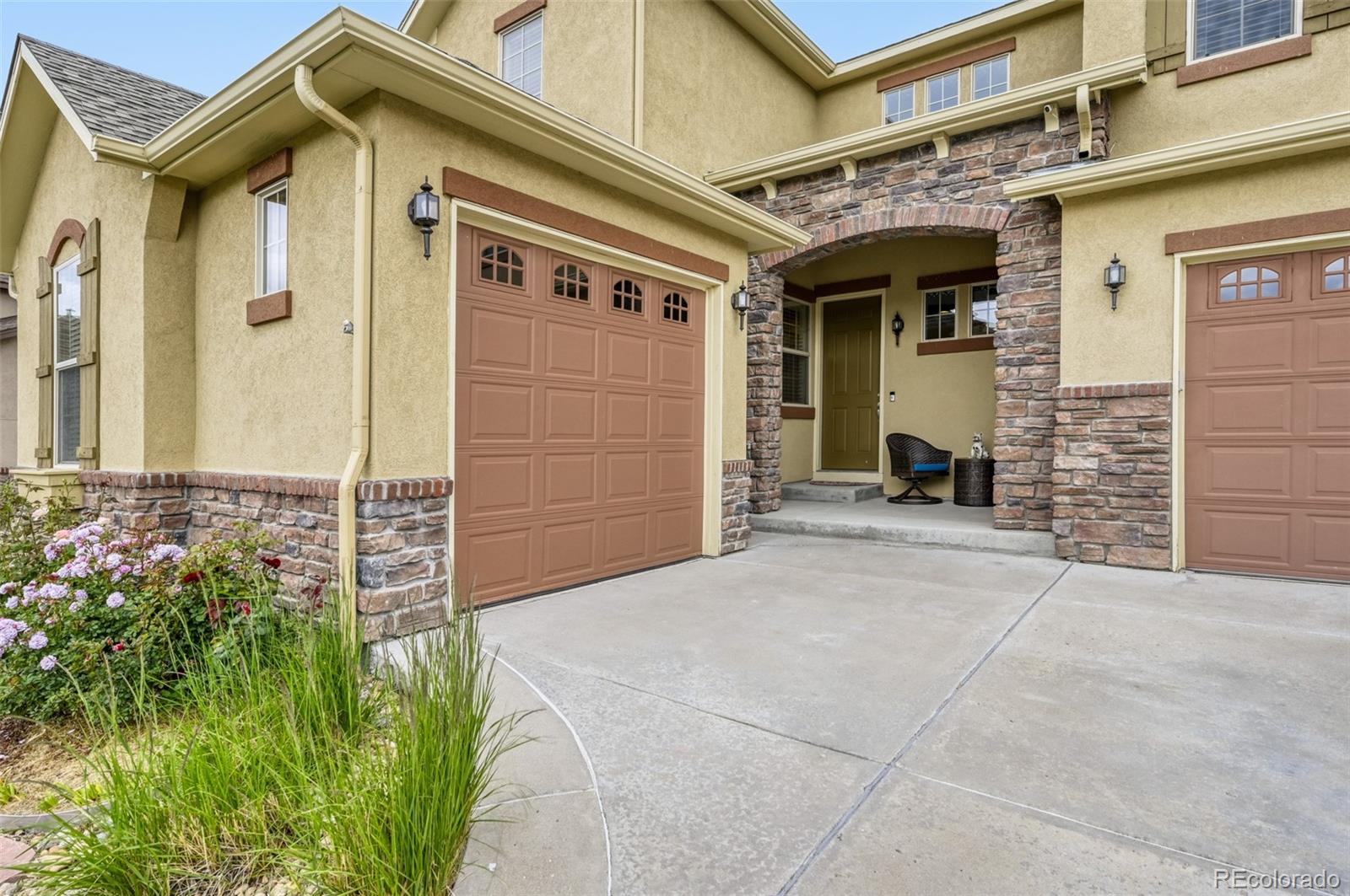 17812 W 83rd Place