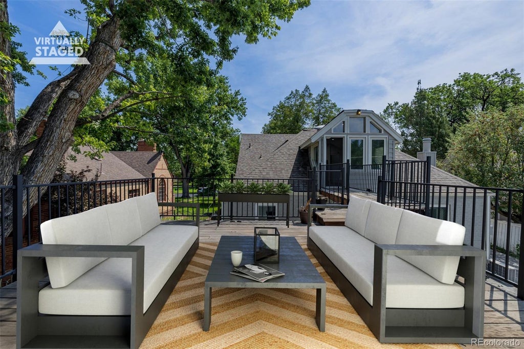 Photo of 717 N Monaco Street Parkway, Denver, CO 80220 (MLS # 2151847)
