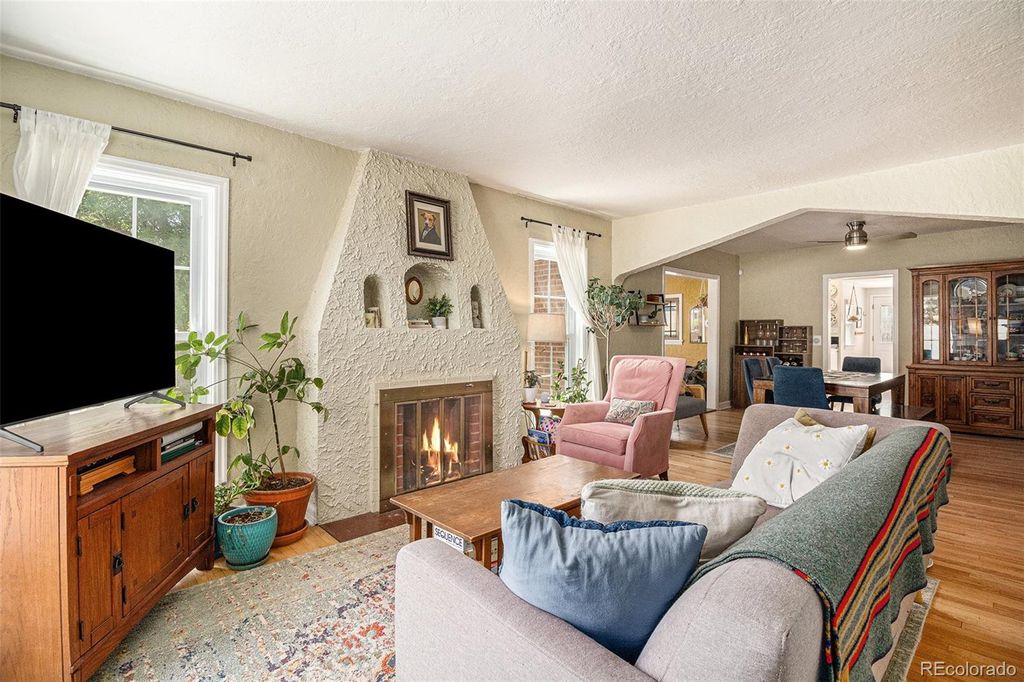 Photo of 1775 Xenia Street, Denver, CO 80220 (MLS # 6925513)