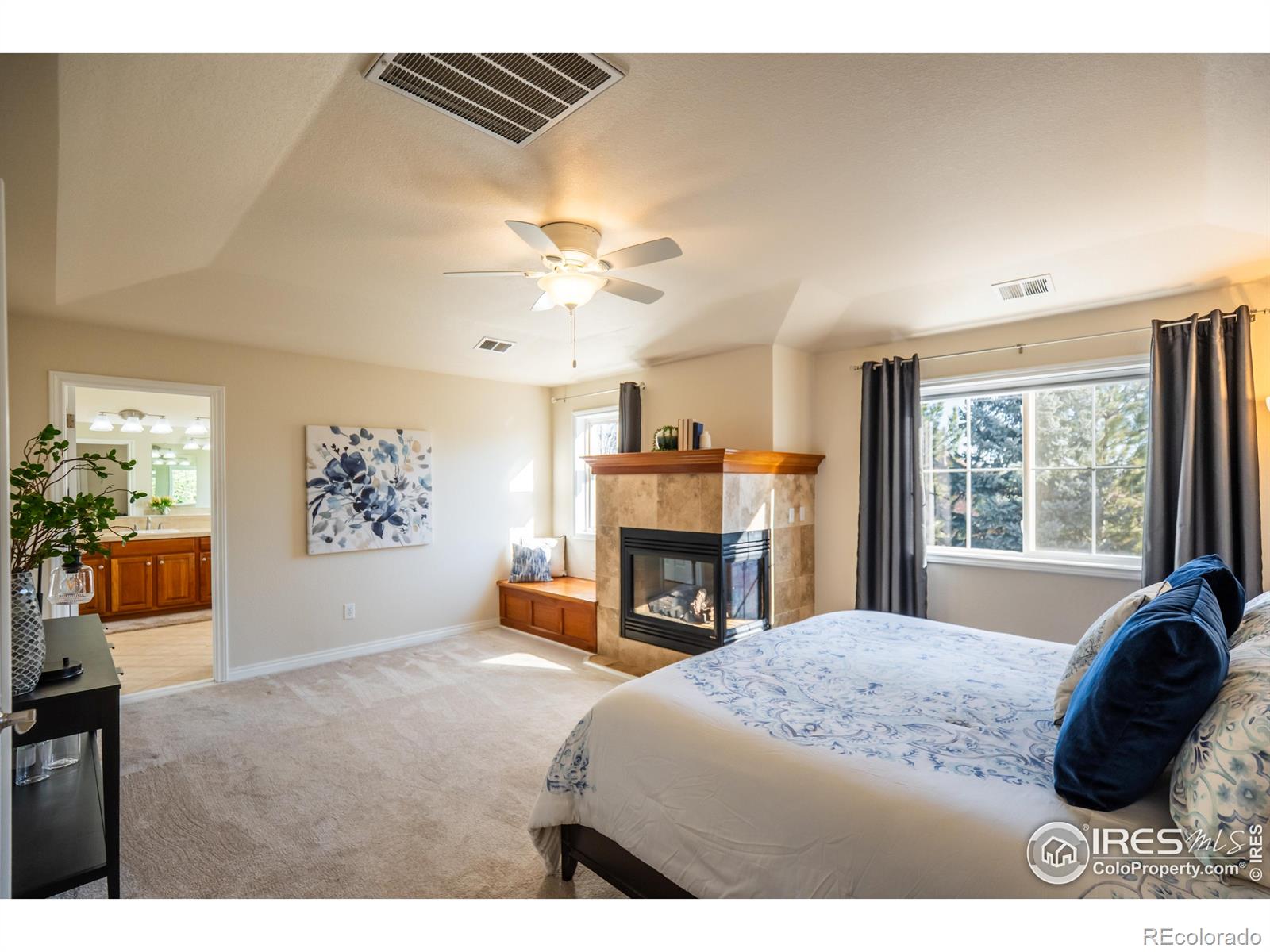 1189 Hawk Ridge Road