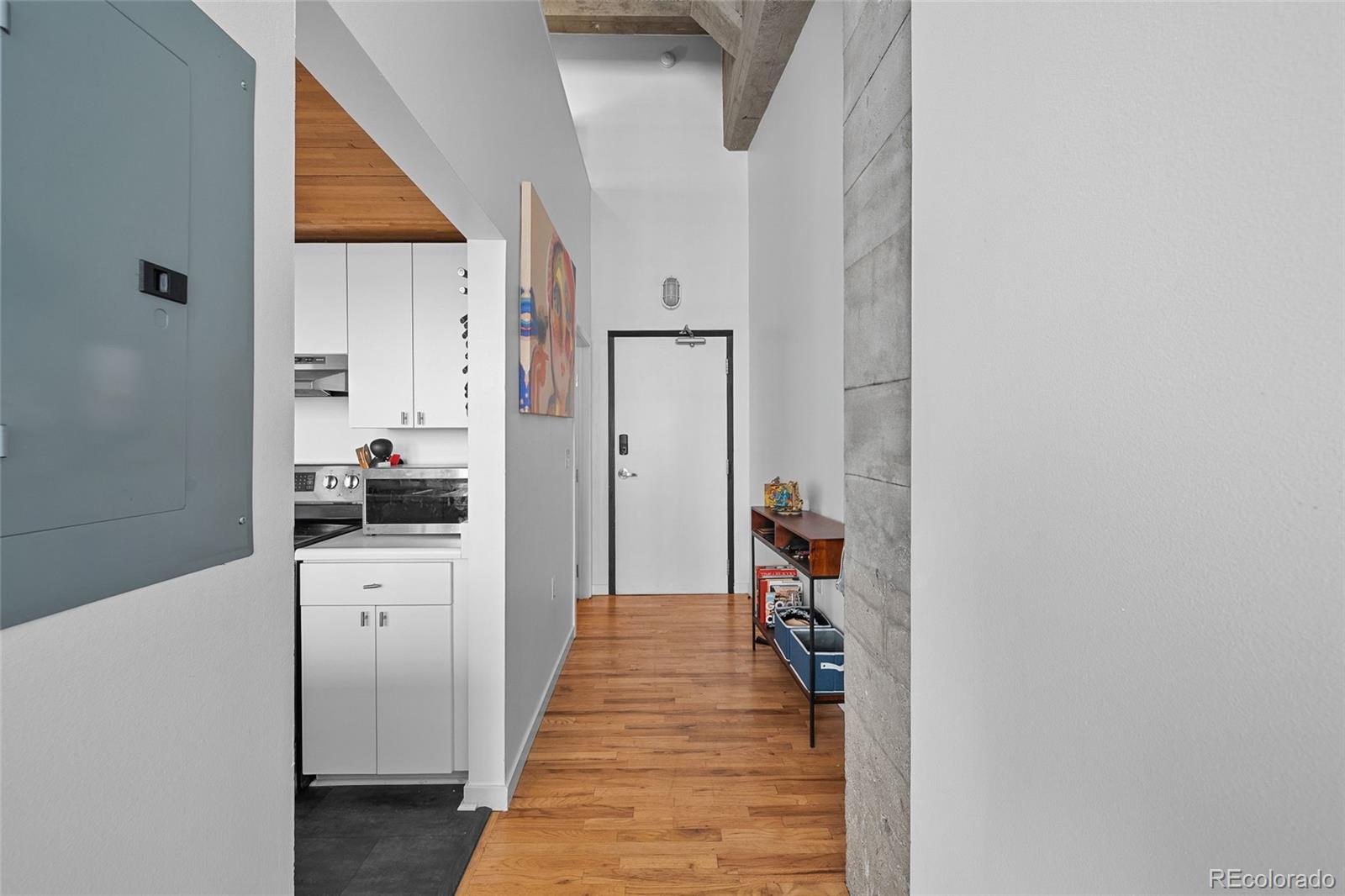 1090 Cherokee Street 301