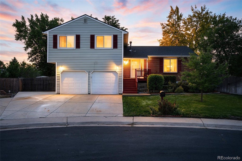 Photo of 10550 W 104th Place, Broomfield, CO 80021 (MLS # 5949877)