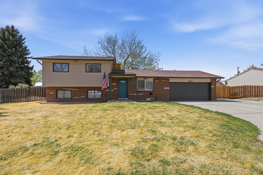 Photo of 1565 S Otis Street, Lakewood, CO 80232 (MLS # 2926735)