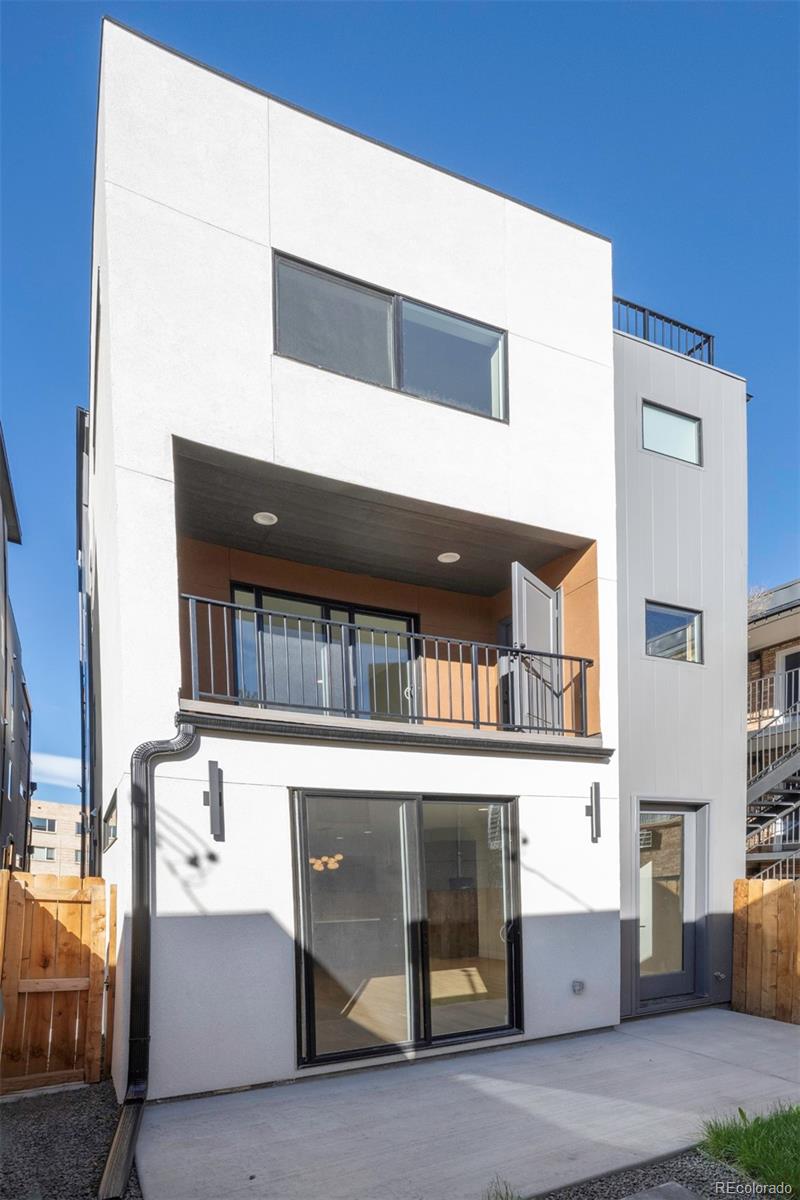 826 N Cherry Street 2