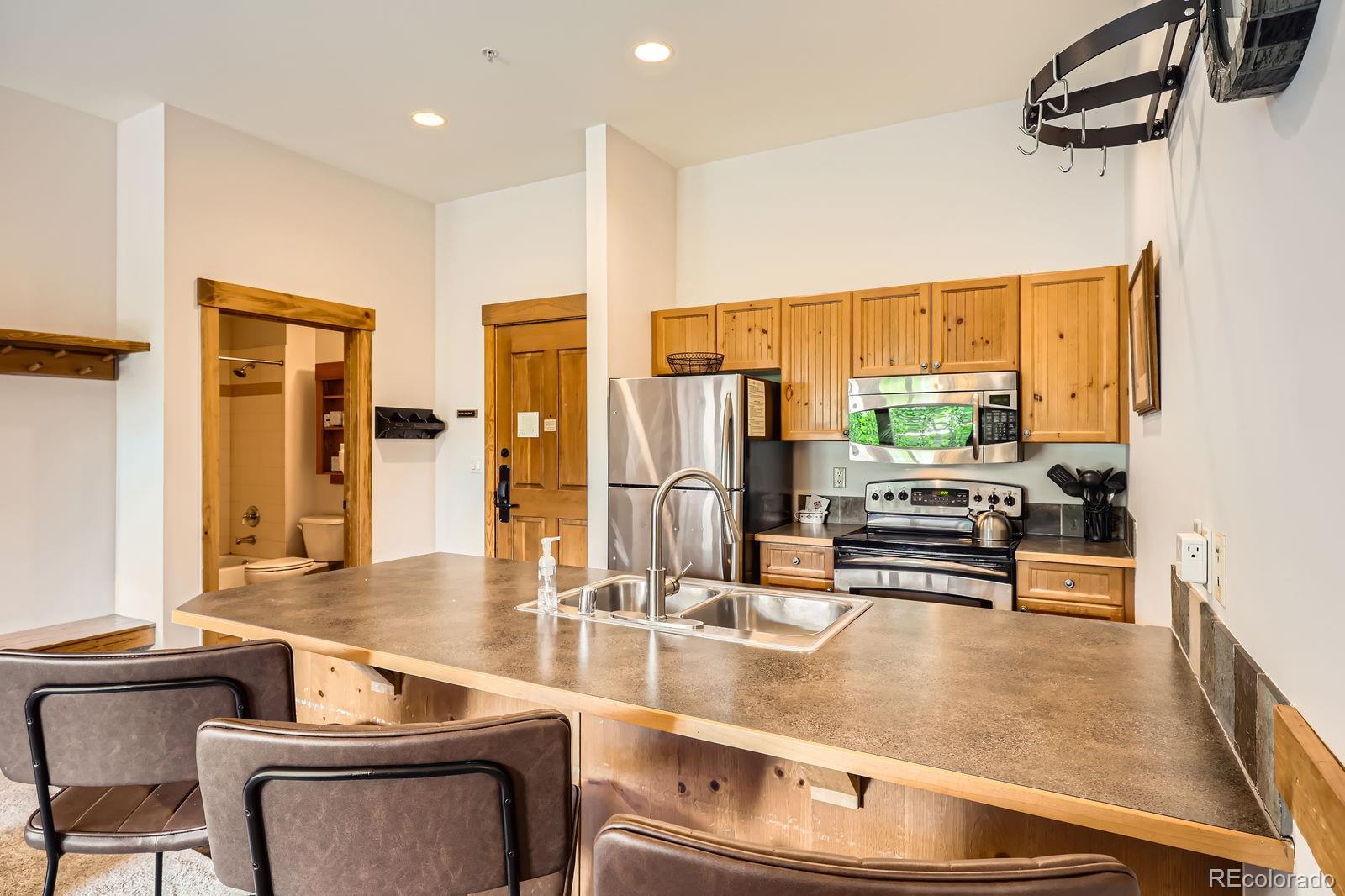 53 Hunki Dori Court 8905