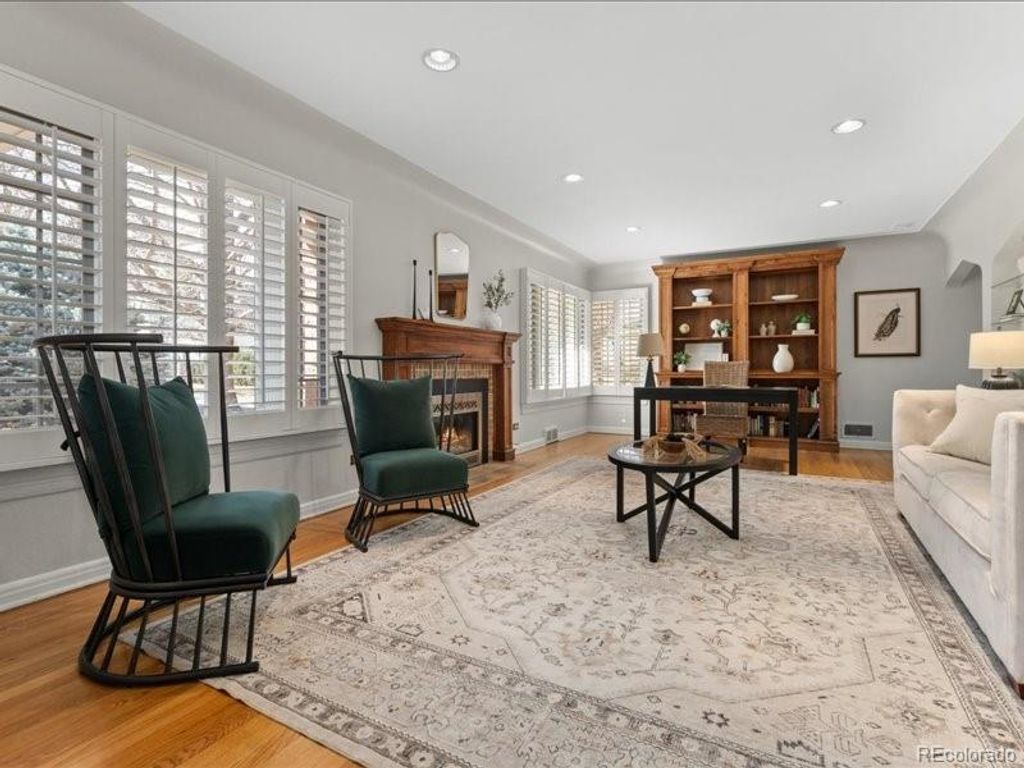 Photo of 110 Ivy Street, Denver, CO 80220 (MLS # 2912600)