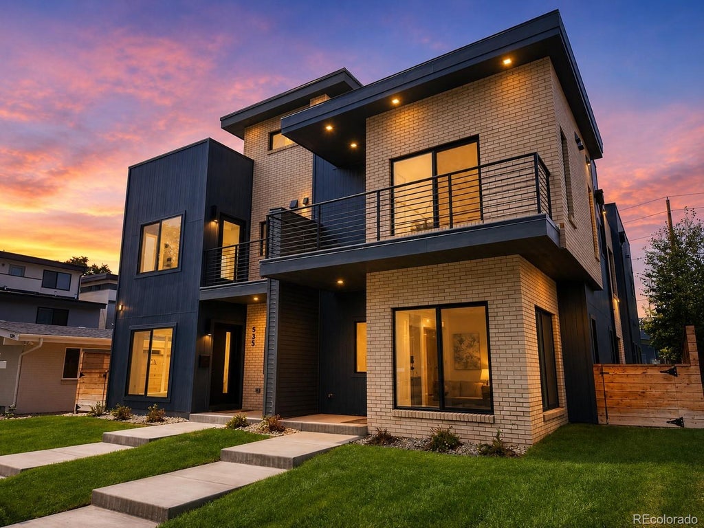 Photo of 537 Josephine Street, Denver, CO 80206 (MLS # 3859031)