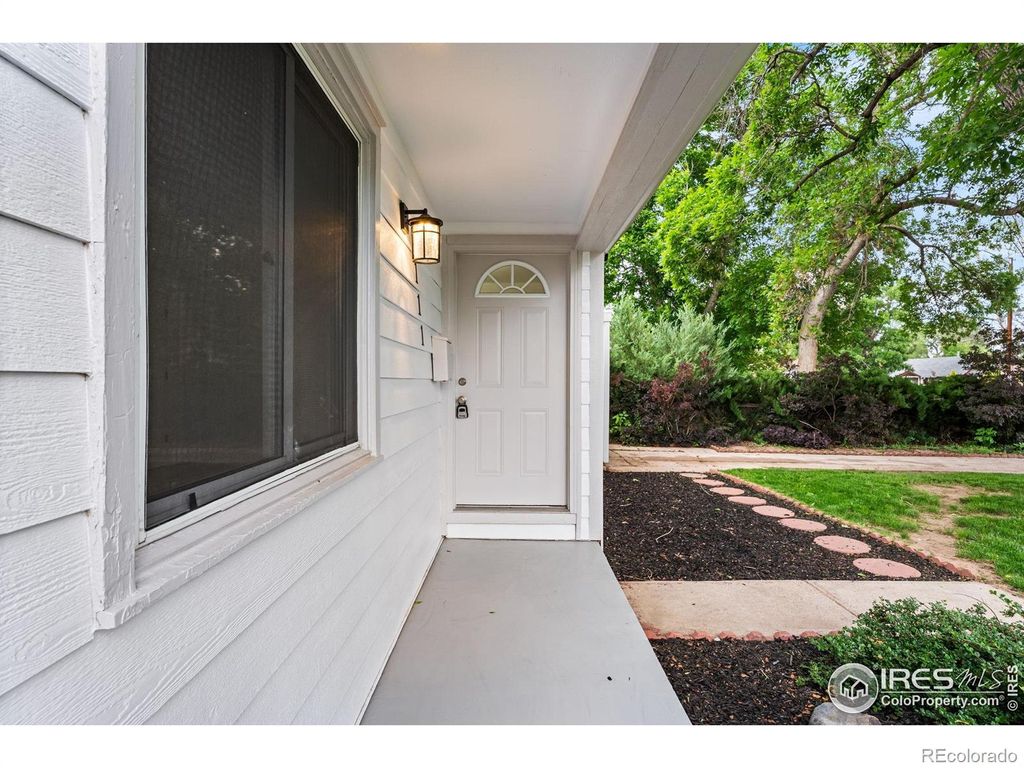 Photo of 1111 Wabash Street, Denver, CO 80220 (MLS # IR1036530)