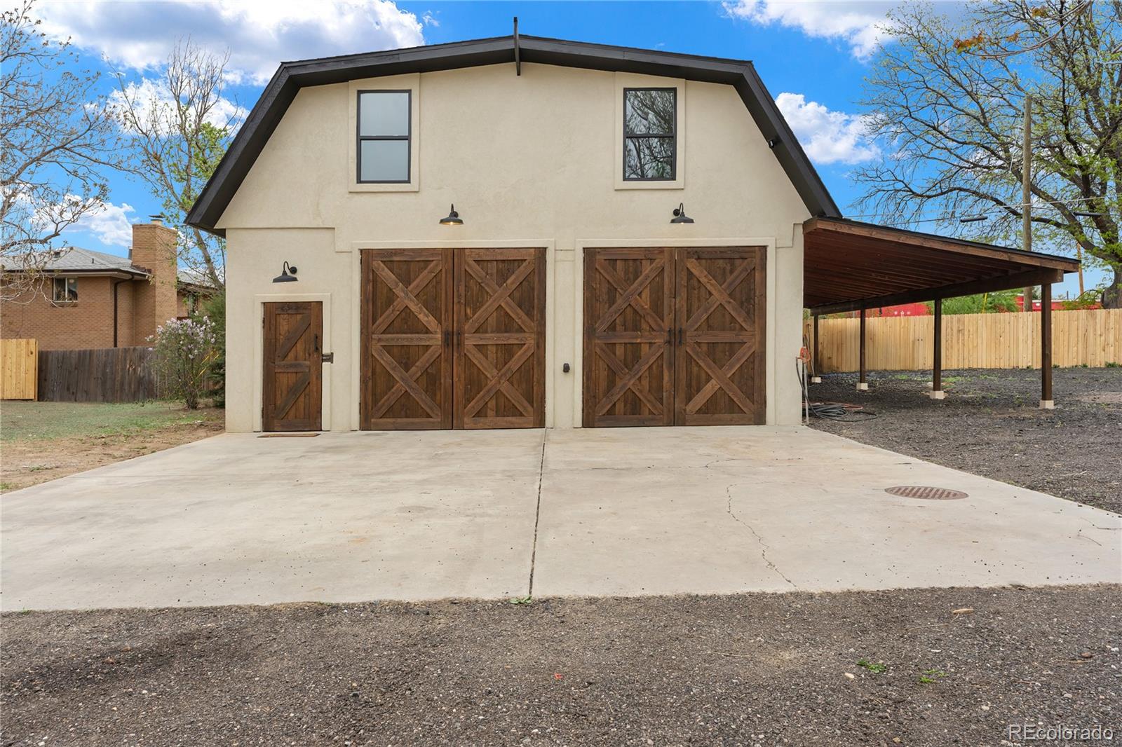3060 W 55th Place