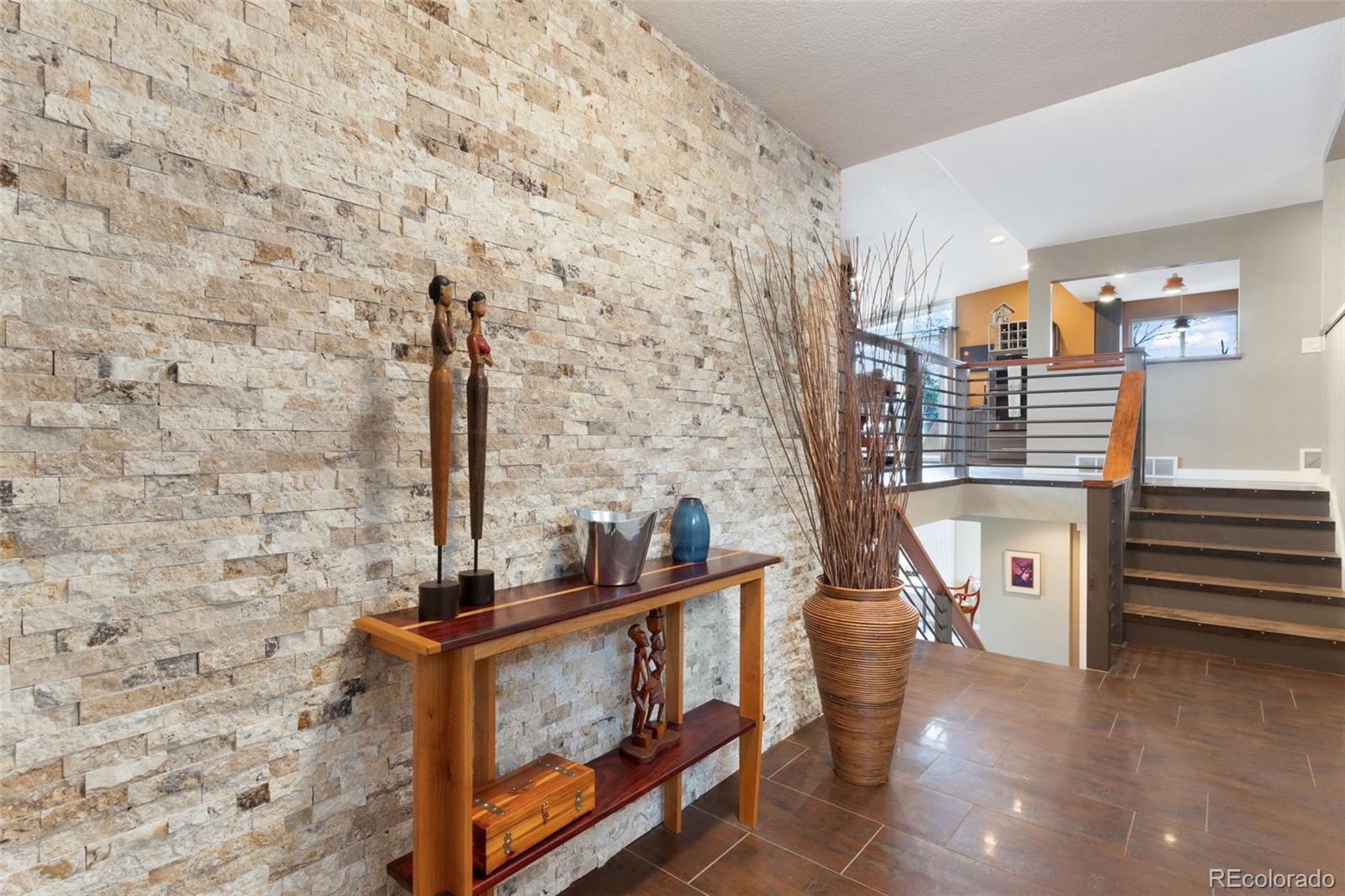 13737 W Virginia Drive