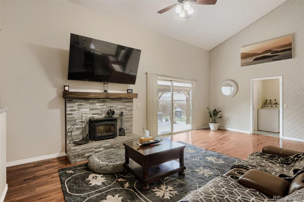Photo of 8901 W Radcliffe Place, Littleton, CO 80123 (MLS # 5363930)