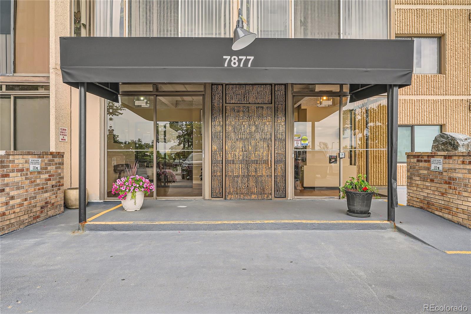 7877 E Mississippi Avenue 1207