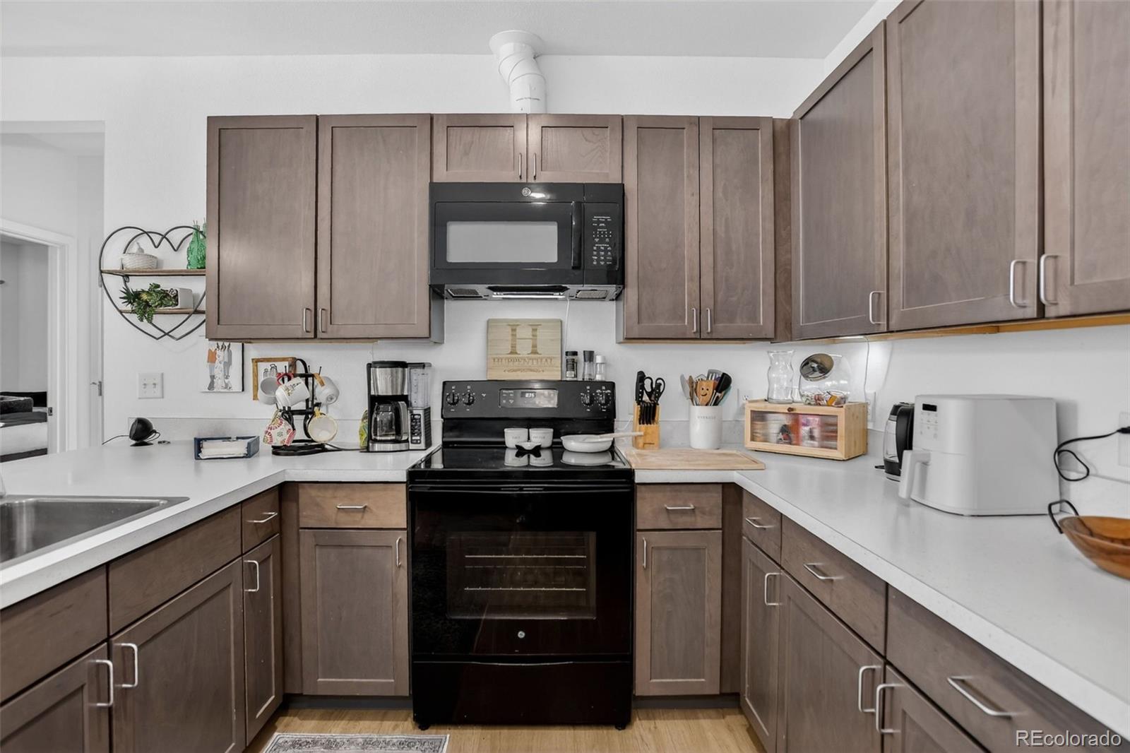 8475 E 36th Avenue 221