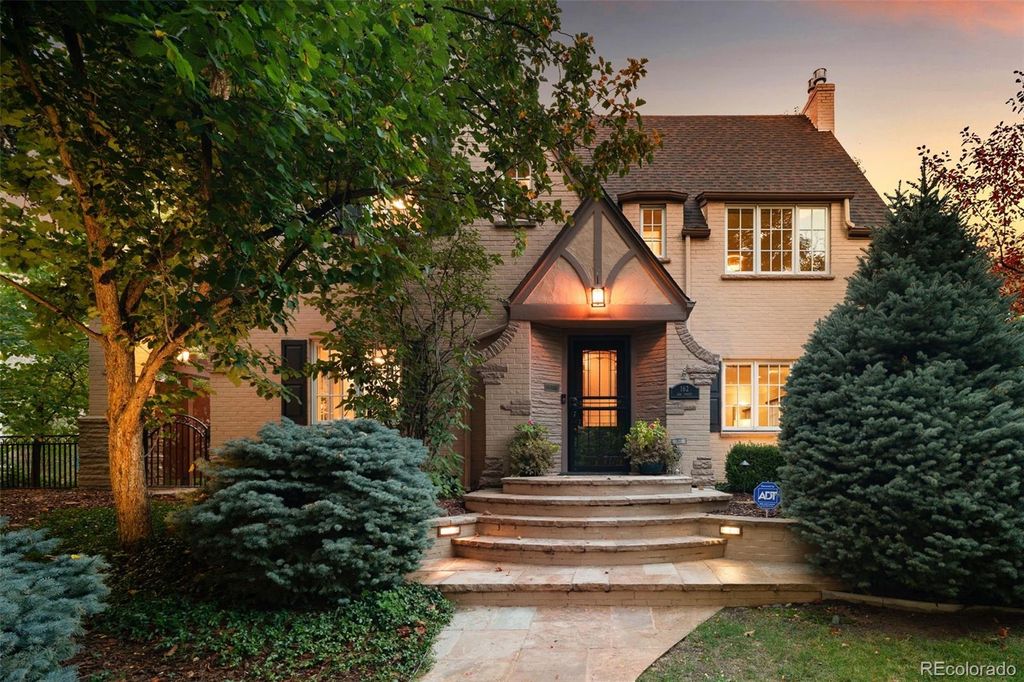 Photo of 162 Ash Street, Denver, CO 80220 (MLS # 2044393)