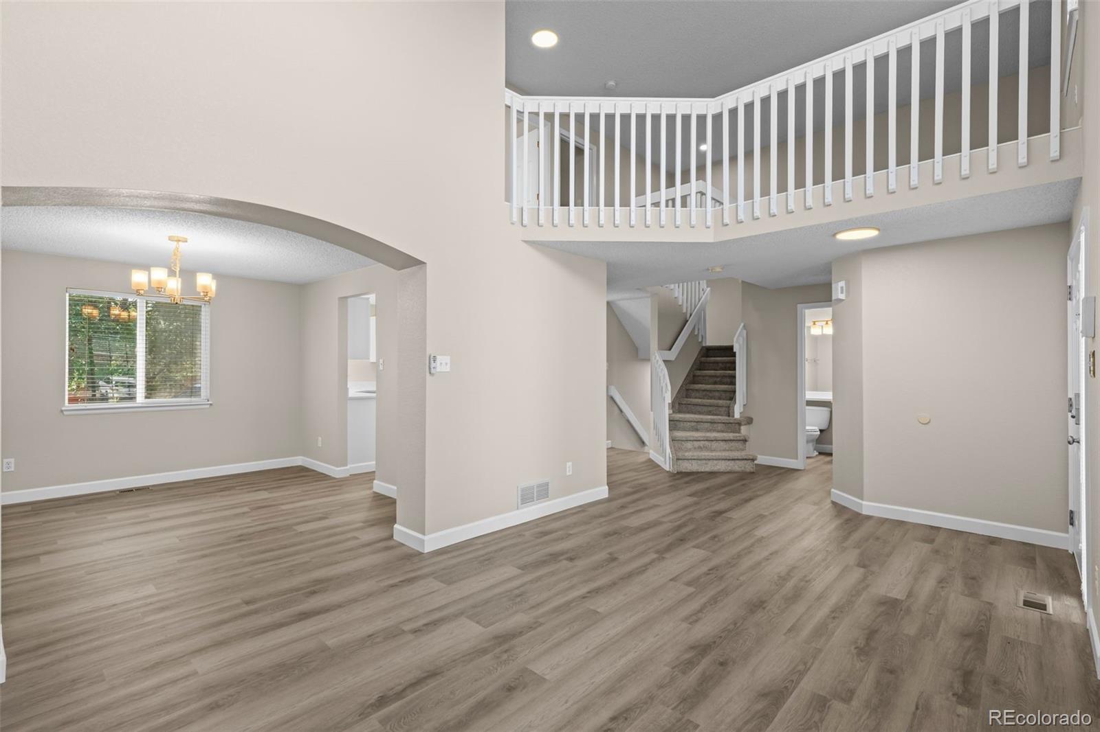 1952 W 135th Place