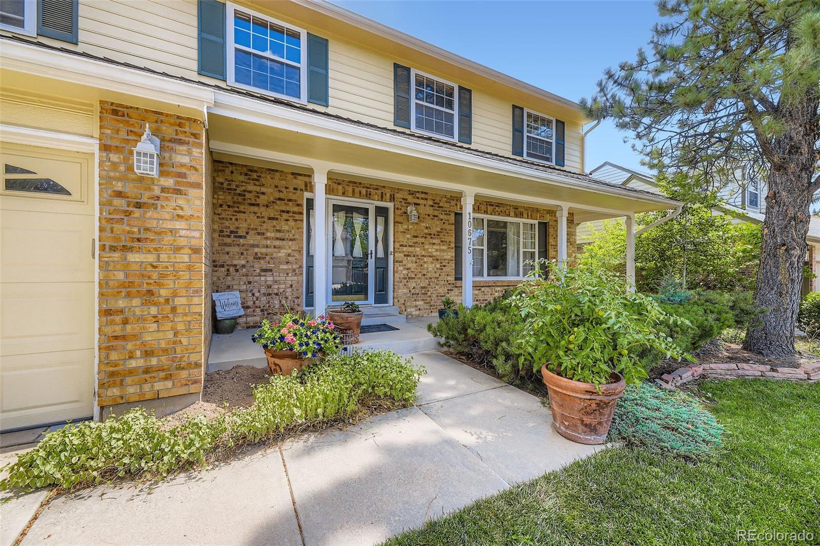 10675 W Rowland Avenue