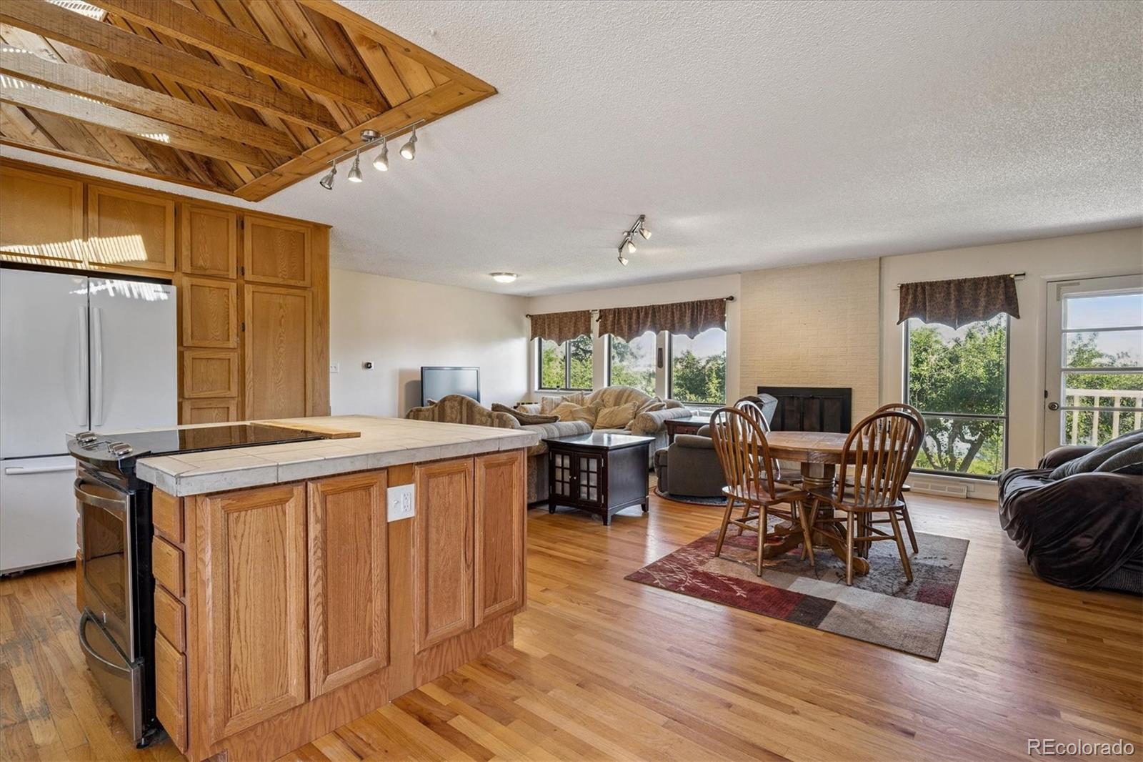 14895 W 58th Place