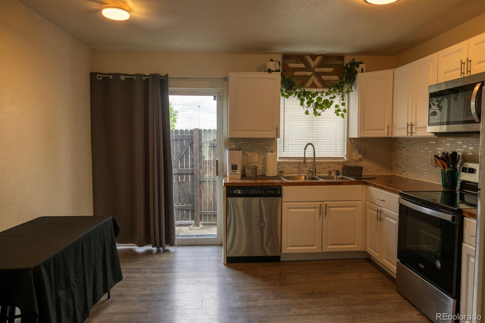 15787 E 13th Place