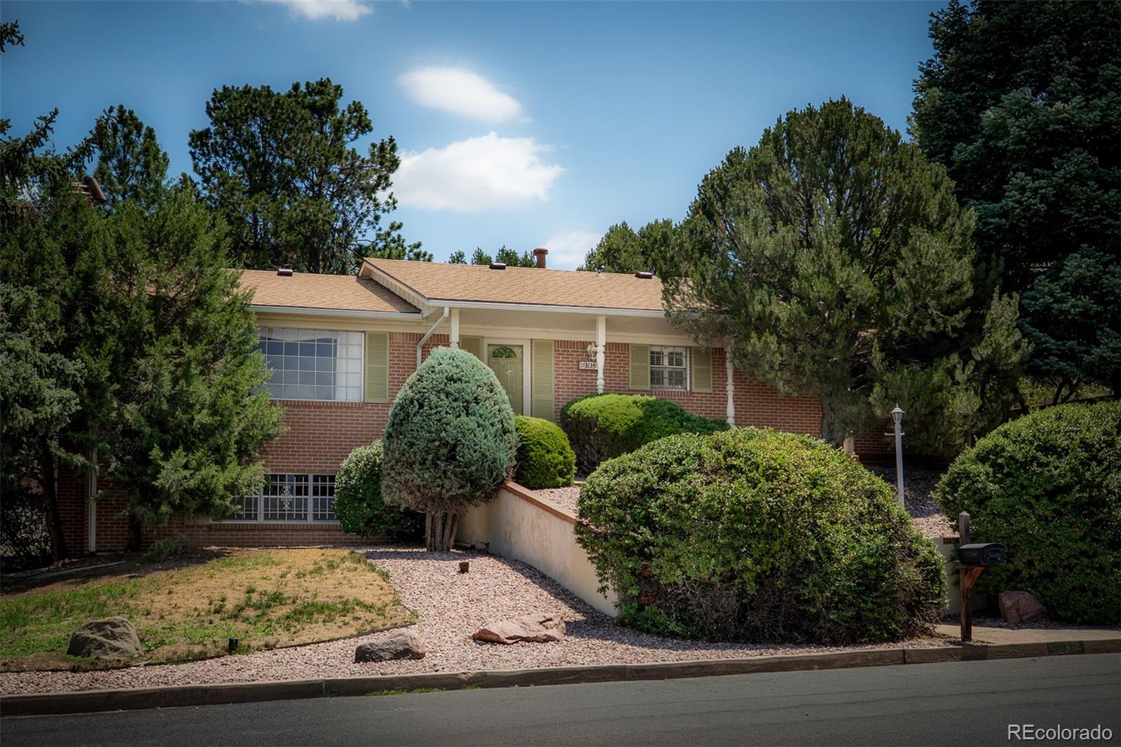 3135 Lees Lane