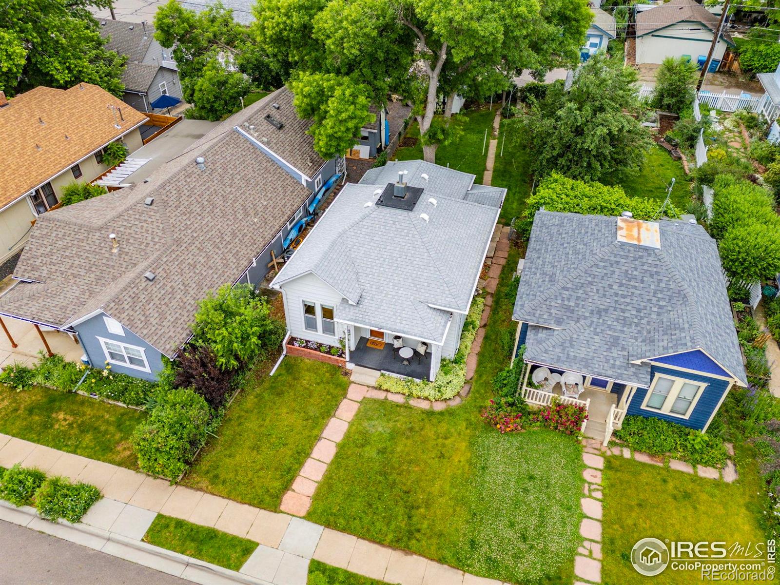 1013 La Farge Avenue