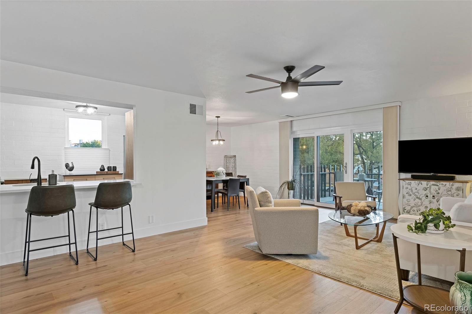 460 S Marion Parkway 301