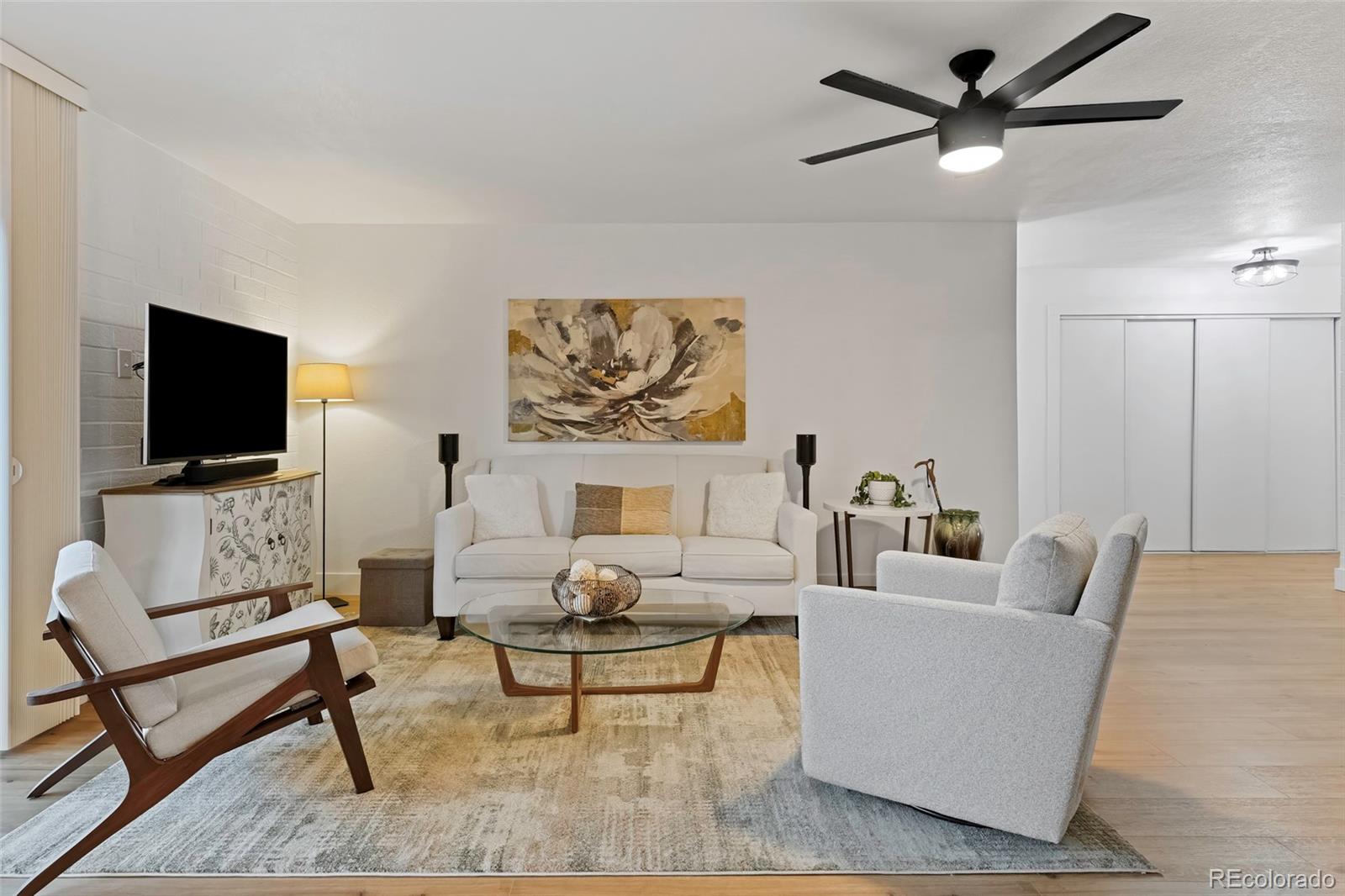 460 S Marion Parkway 301