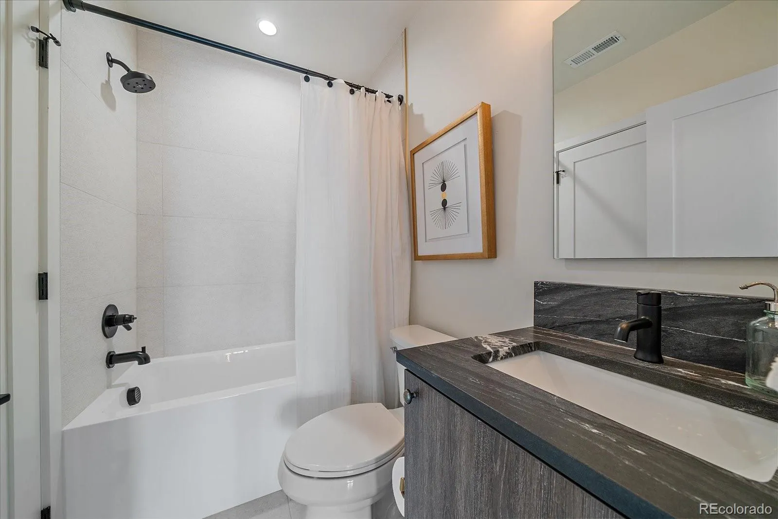 Denver, Colorado 80206, United States, 4 Bedrooms Bedrooms, ,4 BathroomsBathrooms,Residential,Active,96772