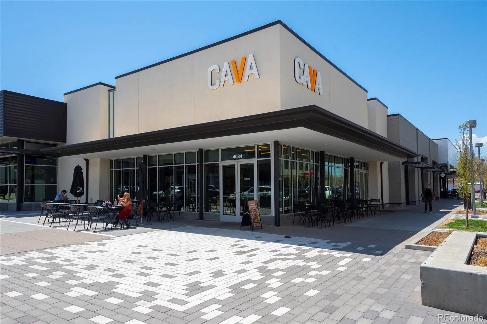 Denver, Colorado 80206, United States, 4 Bedrooms Bedrooms, ,4 BathroomsBathrooms,Residential,Active,96772