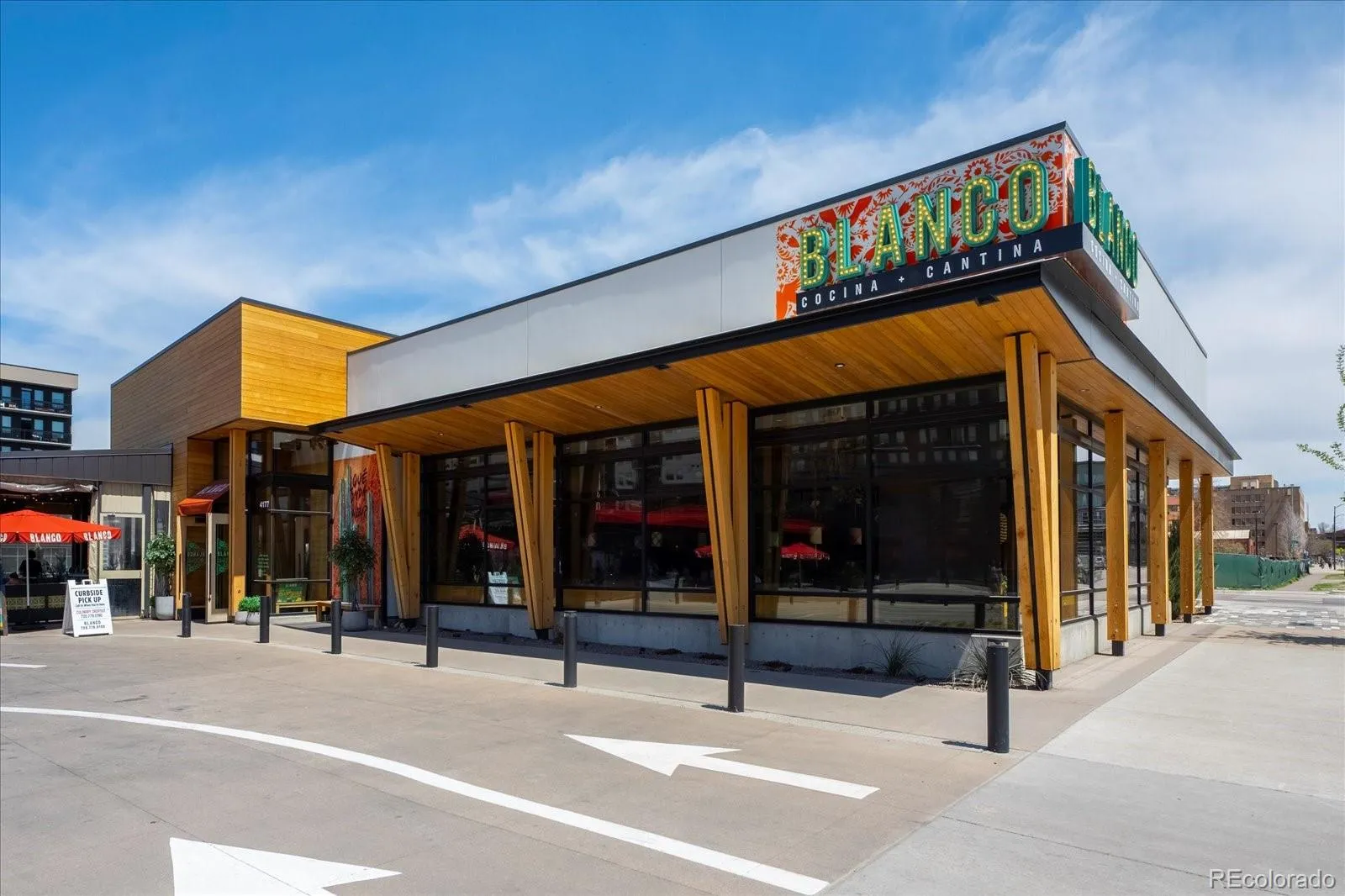 Denver, Colorado 80206, United States, 4 Bedrooms Bedrooms, ,4 BathroomsBathrooms,Residential,Active,96772